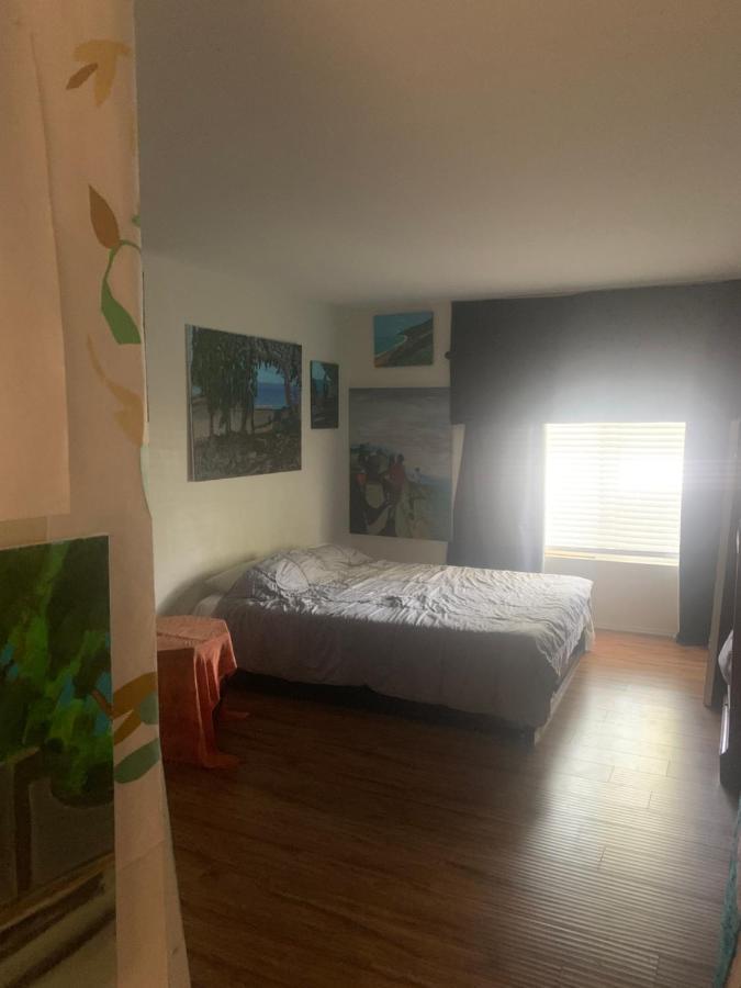 Unique Master Bedroom/Private Bath Thousand Oaks Ngoại thất bức ảnh